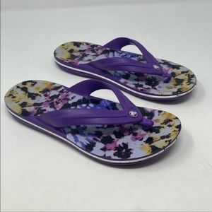 Crocs Crocsband Tie Dye Mania Purple Black Flip Flops Sandals Size JUNIOR 4